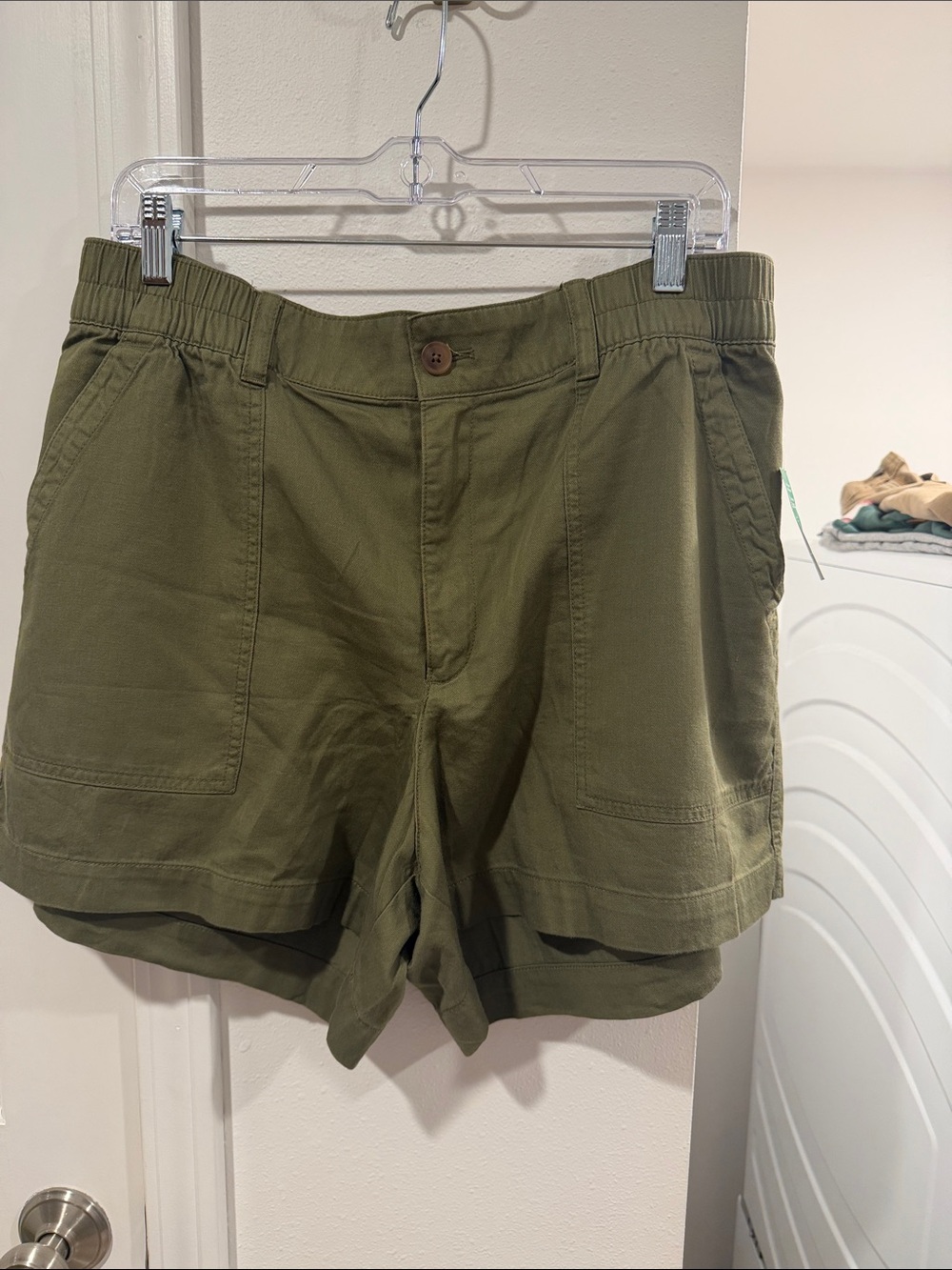 GAP Women’s Olive Green Shorts